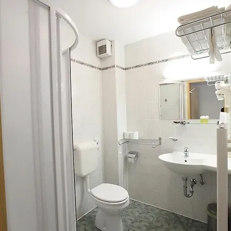 Гостьовий будинок Kmecki Hram Любляна