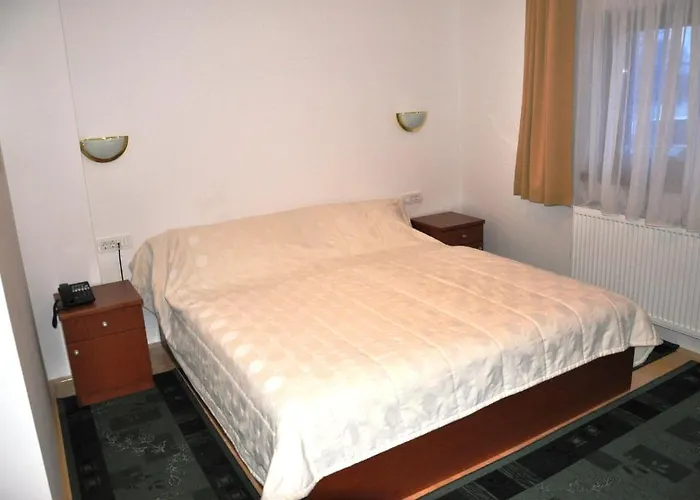 Kmecki Hram Gæstehus Ljubljana